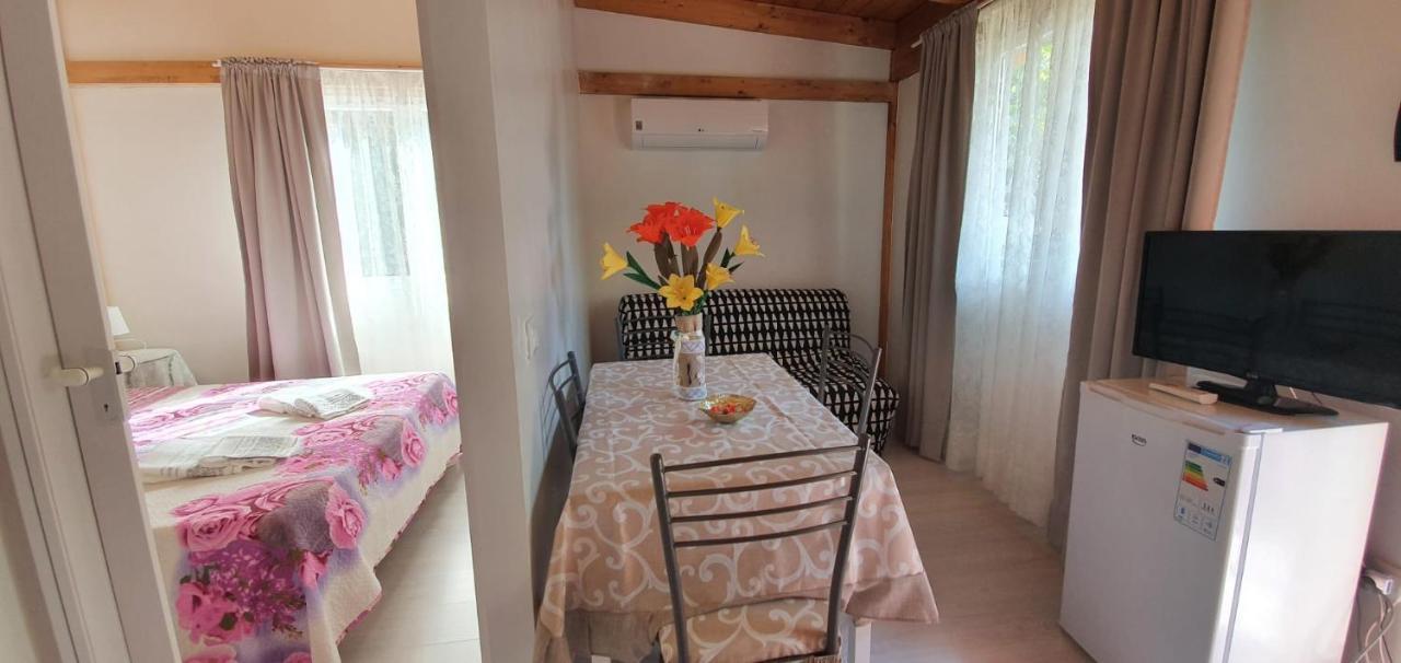 Camping Onda Azzurra Hotell Ortona Exteriör bild